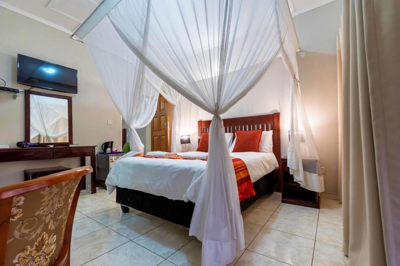 Dzimbahwe Guest Bed & Breakfast